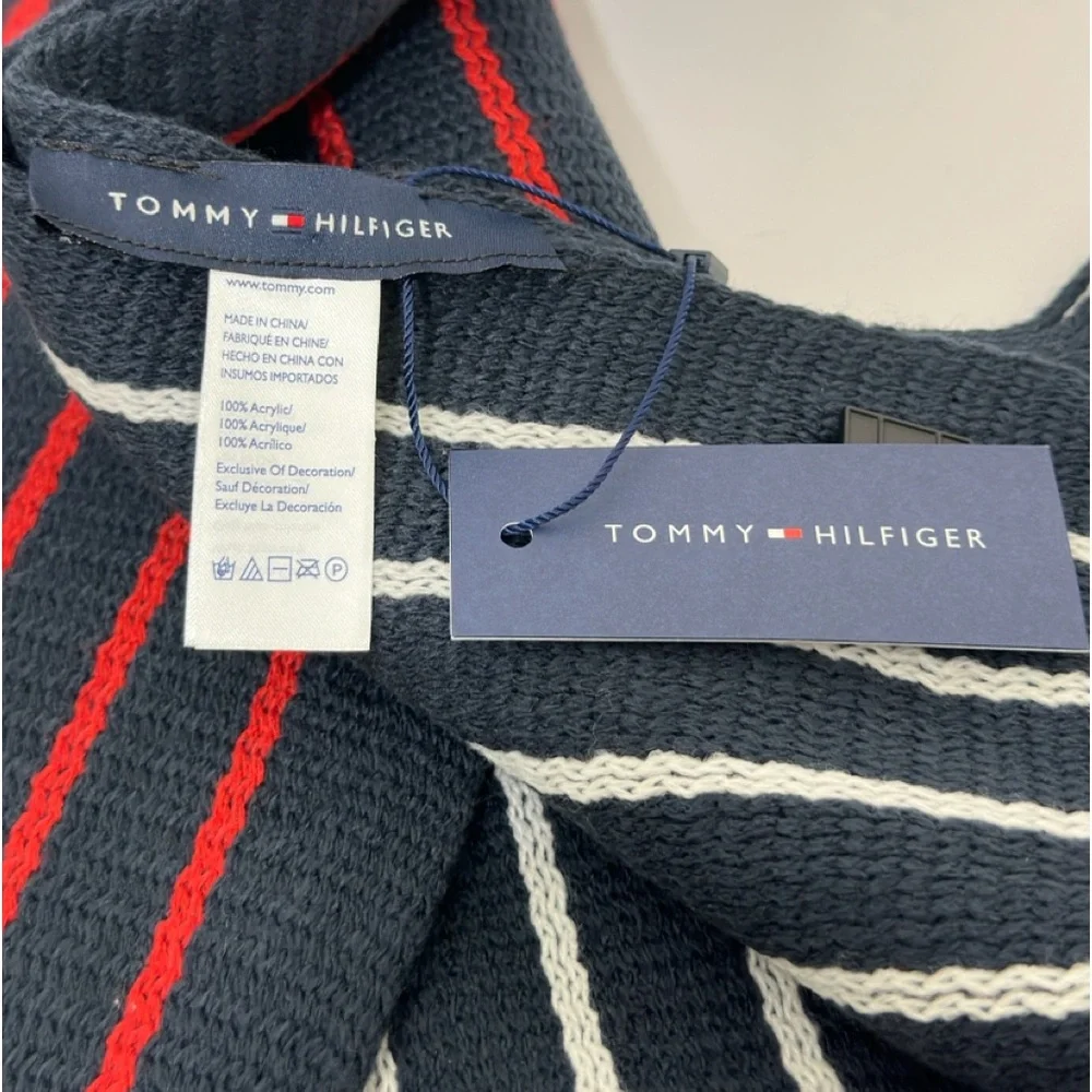 NWT Tommy Hillfiger || stripped men’s scarf